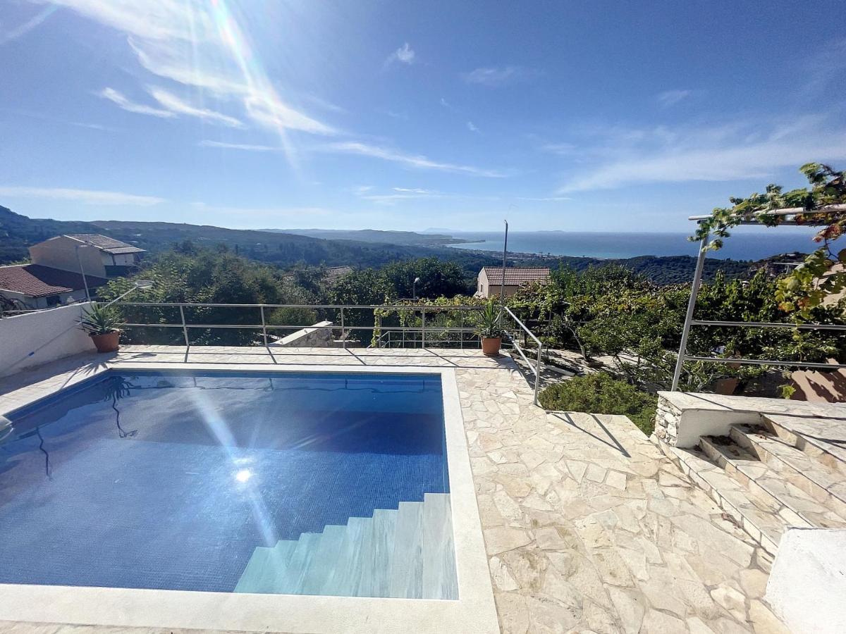 Villa Corfou Agios Panteleimon (Corfu)